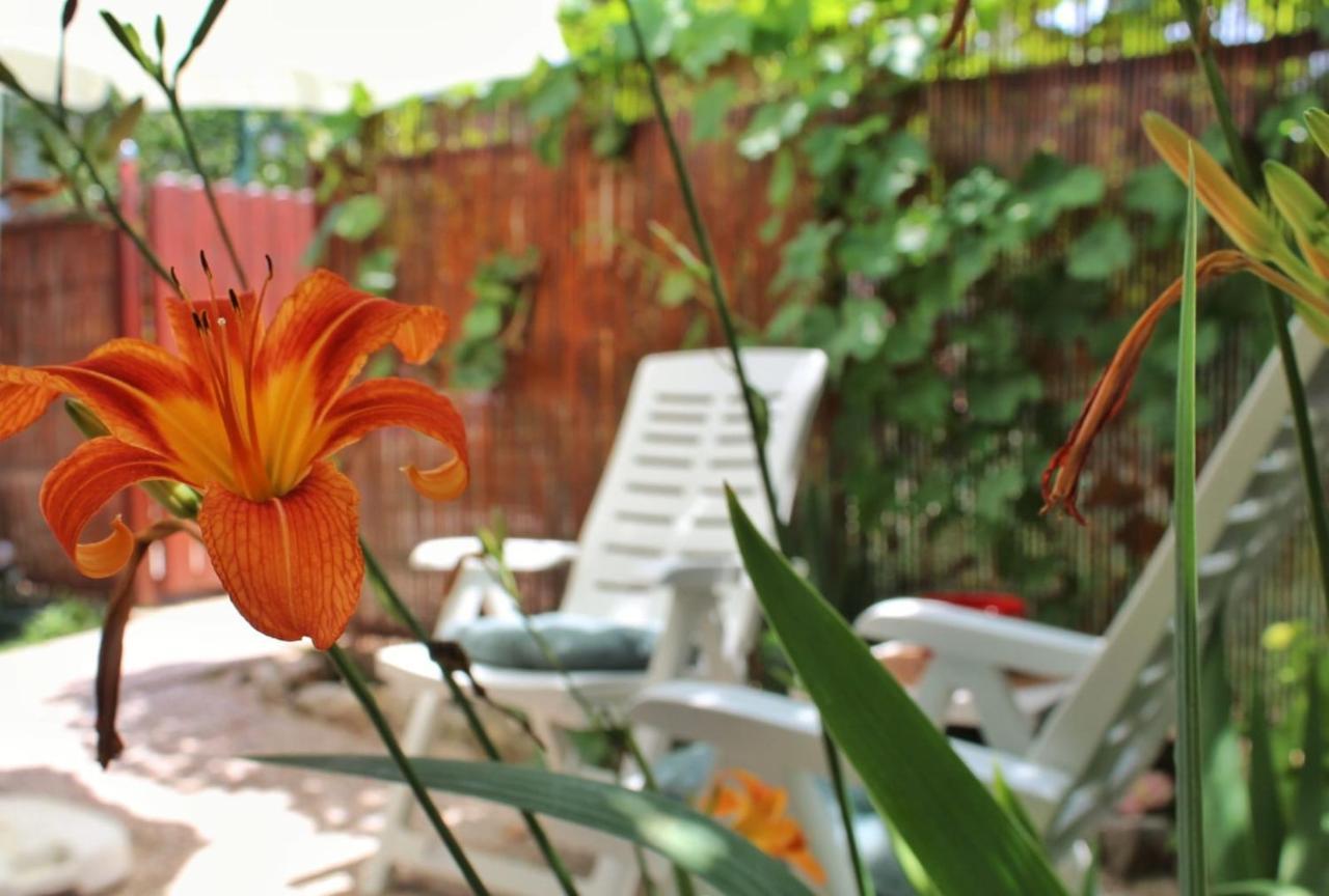 Apartment Taja, Cijela Kuca I Vrt Samo Za Vas สปลิท ภายนอก รูปภาพ