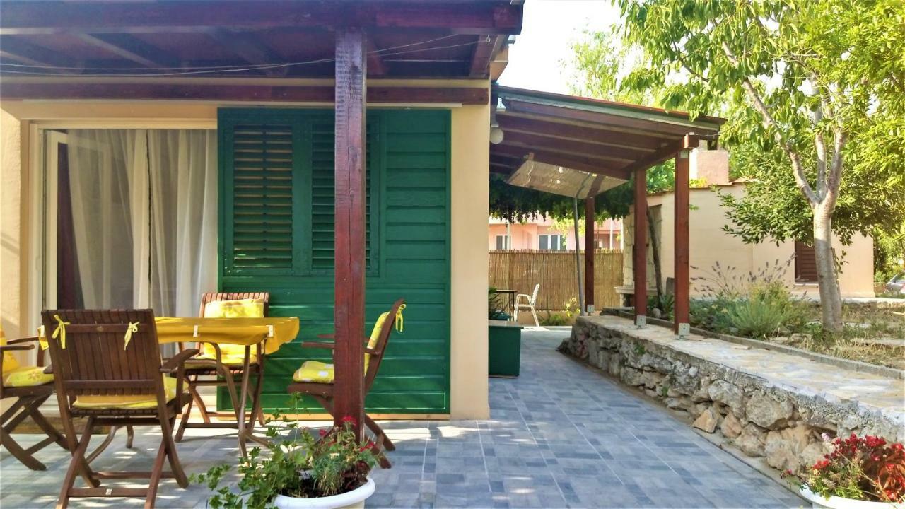 Apartment Taja, Cijela Kuca I Vrt Samo Za Vas สปลิท ภายนอก รูปภาพ